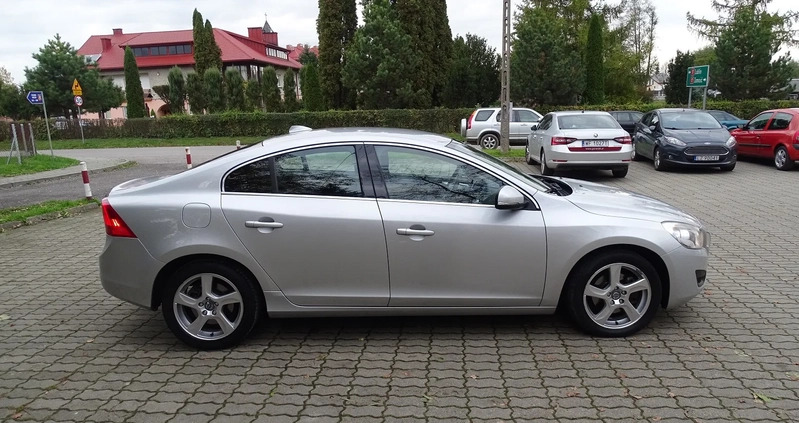 Volvo S60 cena 36900 przebieg: 190000, rok produkcji 2011 z Międzylesie małe 254